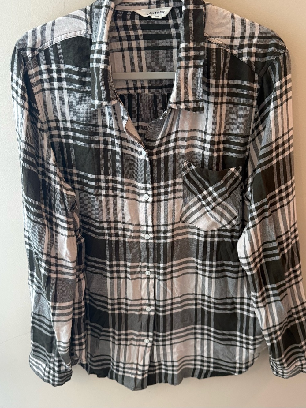 Lucky Brand White and army green Plaid Button-Down Shirt viscose size L